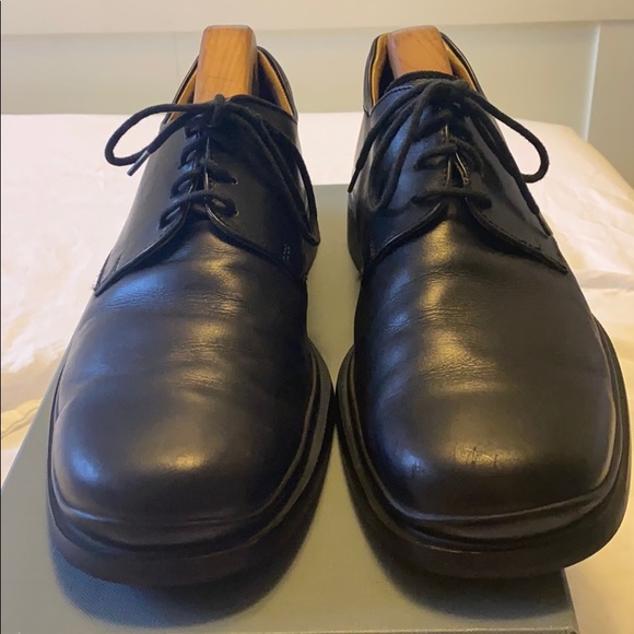 Men’s Coach leather dress shoes size 9.5